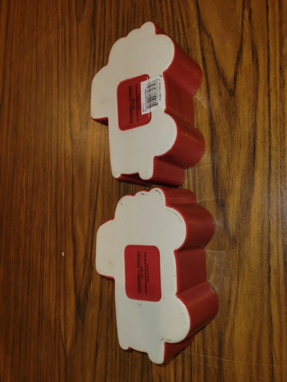 2 Nantucket Mini Loaf Truck Shaped Ceramic Pans